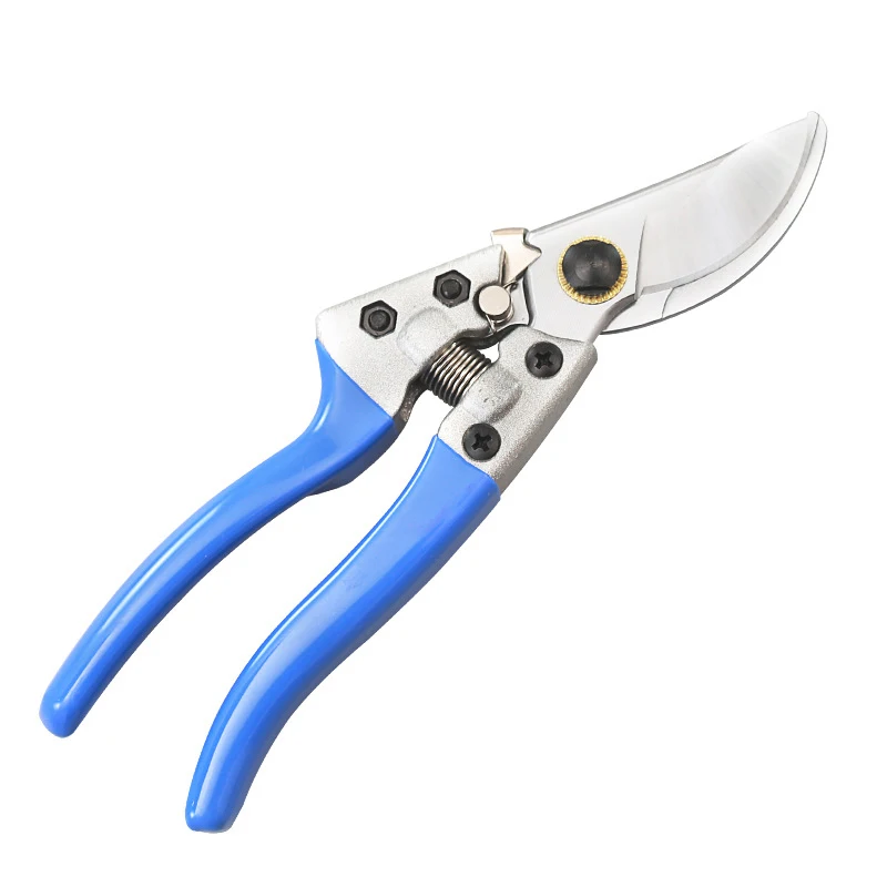 مقص تقليم