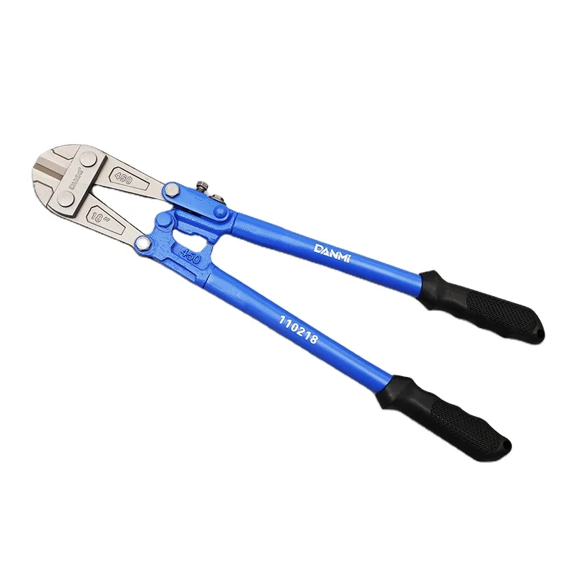 مقص حديد باتون 18"